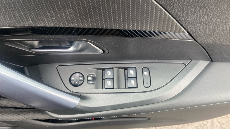 Peugeot 2008 1.2 PureTech 130 Allure Premium 5dr EAT8 Petrol Estate